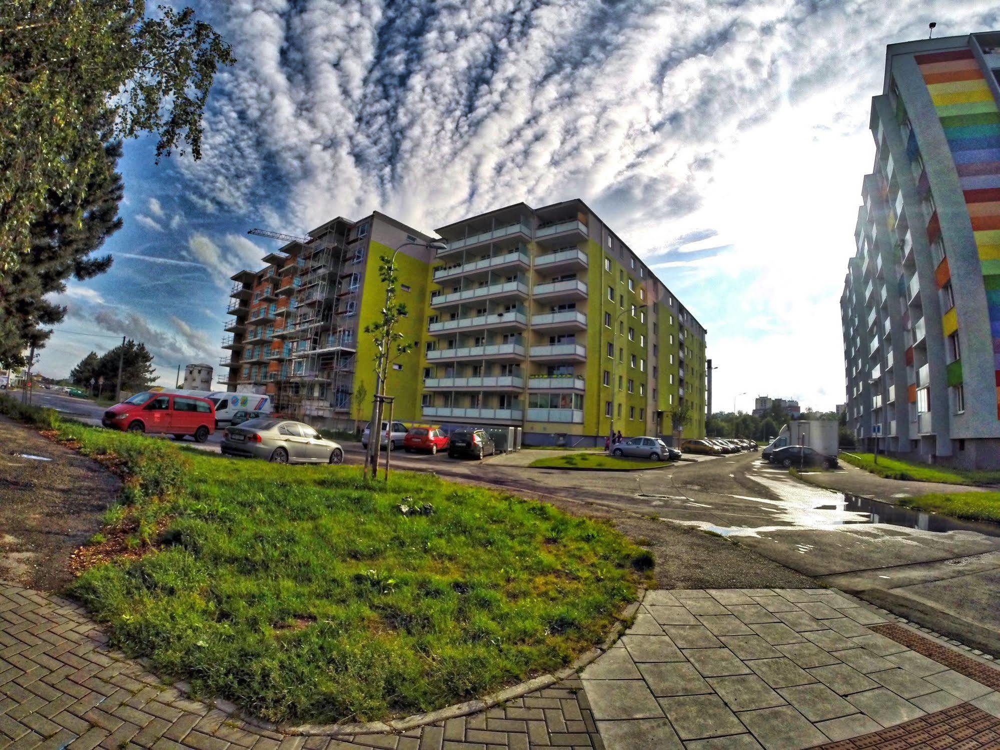 Rs Apartments ออลอโมตซ์ ภายนอก รูปภาพ