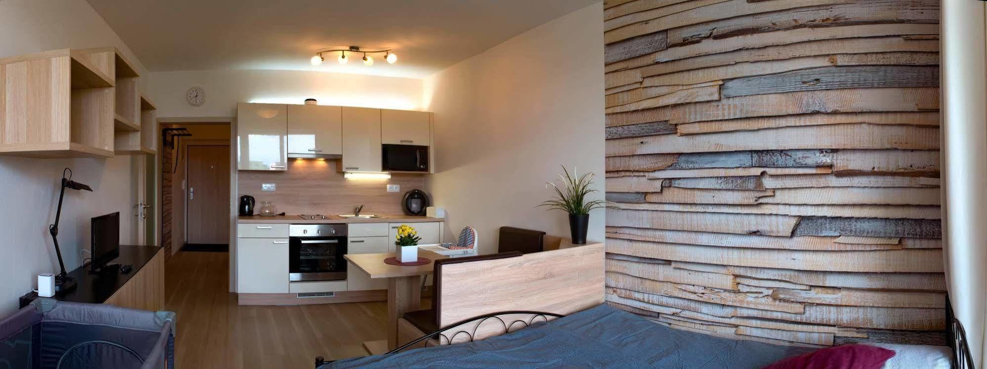 Rs Apartments ออลอโมตซ์ ภายนอก รูปภาพ